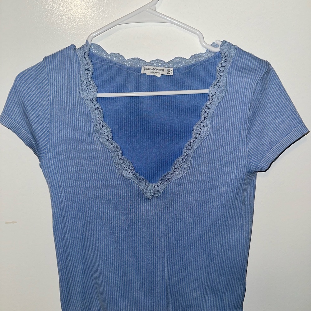 stradivarius Sky Blue Ribbed Lace-Trim V-Neck Tee